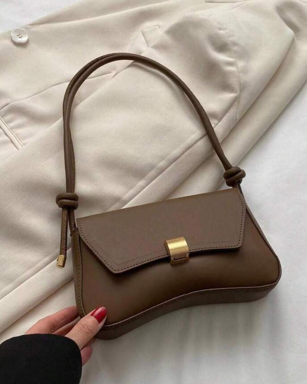 Women s underarm bag Brown