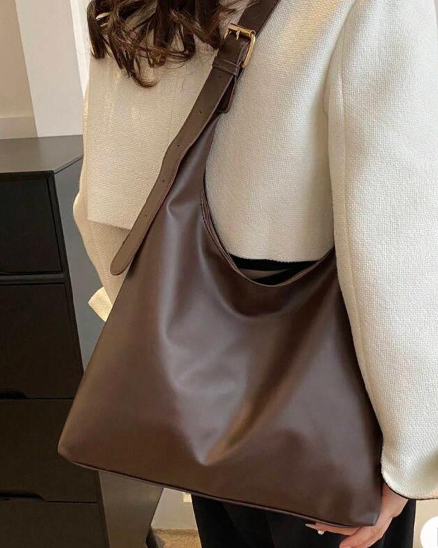 Shoulder tote bag